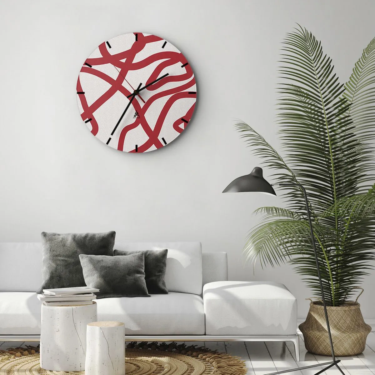 Relógio de parede - Relógio em vidro - Linhas vermelhas abstratas serpenteando sobre um fundo branco em um arranjo dinâmico. - 30x30cm - Vermelho em branco - Decoração de parede moderna para a sala de estar, cozinha e quarto ARTTOR