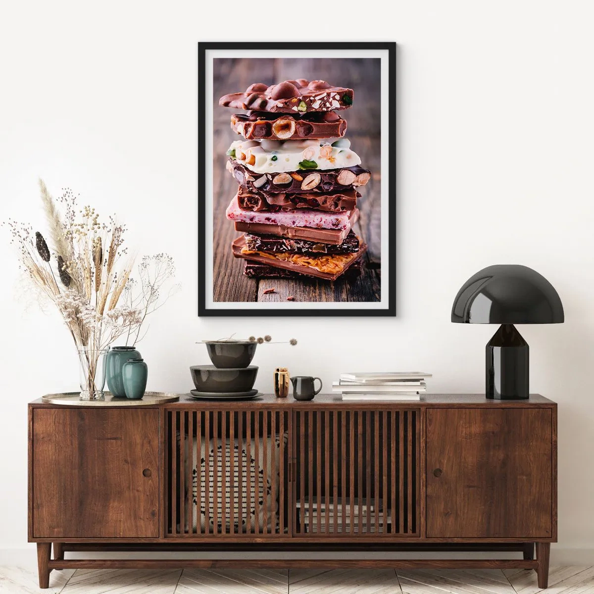 Pôster com moldura preta - Uma pilha de barras de chocolate com nozes e frutas - 50x70cm - Uma perspetiva encantadora - Decoração de parede moderna para a sala de estar e quarto ARTTOR