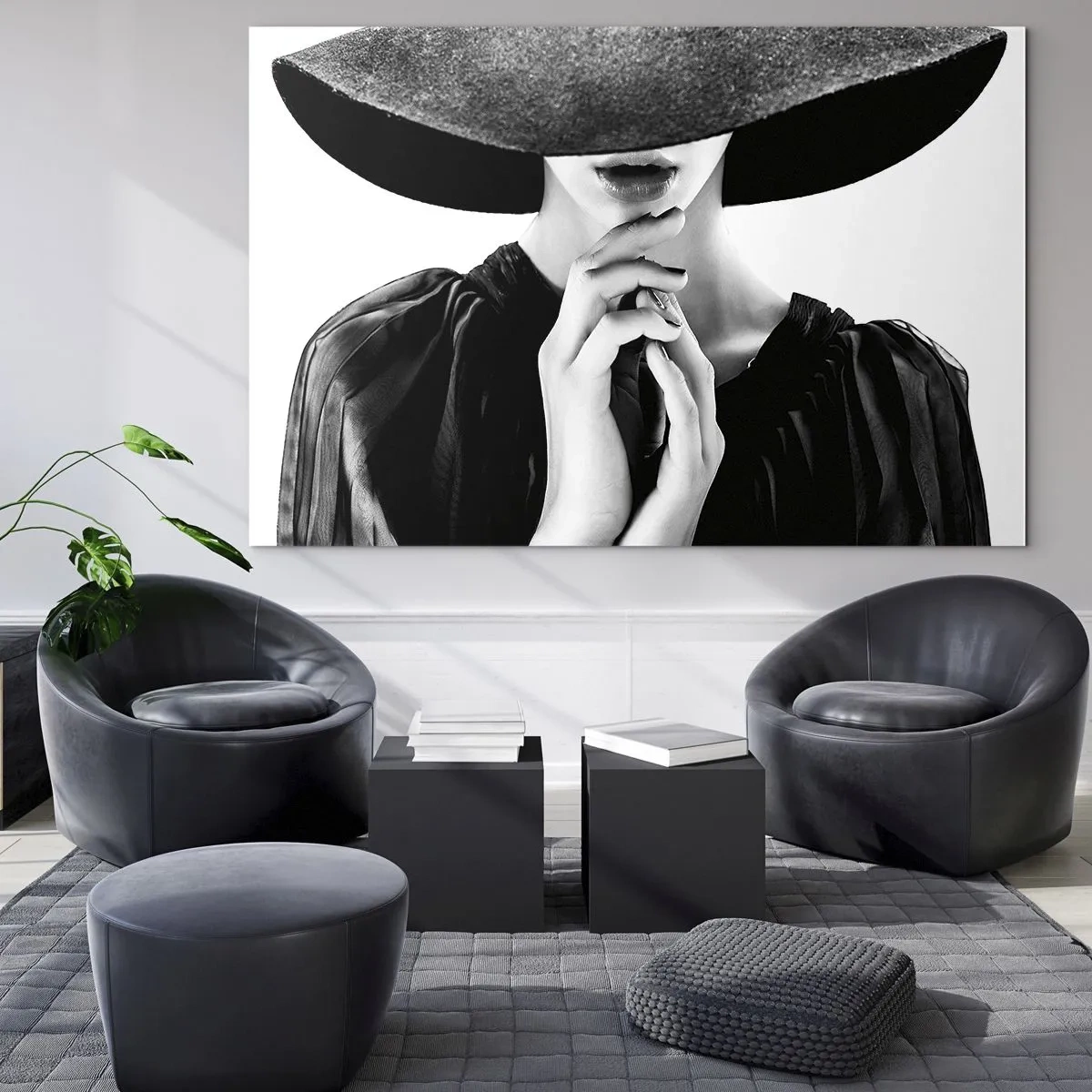 Quadro em vidro - Mulher estilosa de preto com um chapéu cobrindo o rosto - 70x50cm - Beleza escondida - Decoração de parede moderna para a sala de estar e quarto ARTTOR