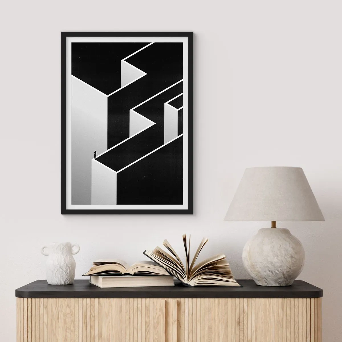 Pôster com moldura preta - Um labirinto minimalista em preto e branco - 50x70cm - Solidão no topo - Decoração de parede moderna para a sala de estar e quarto ARTTOR