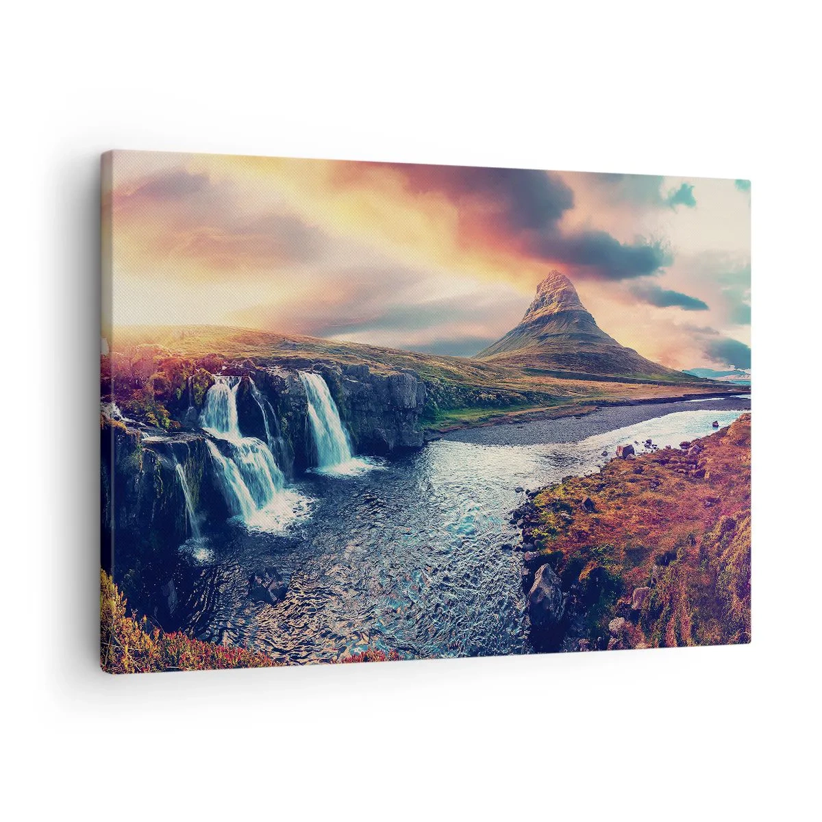 Quadro em tela - Vista da cachoeira e da montanha à luz do pôr do sol - 70x50cm - Na majestade da natureza - Decoração de parede moderna para a sala de estar e quarto ARTTOR
