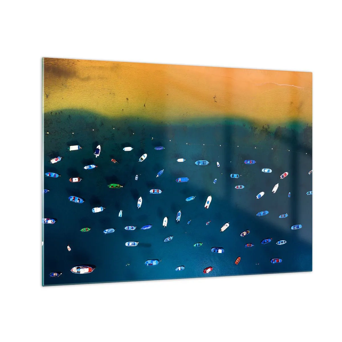 Quadro em vidro - Barcos com águas azul-turquesa e uma costa dourada como pano de fundo - 70x50cm - Jogo de férias - Decoração de parede moderna para a sala de estar e quarto ARTTOR
