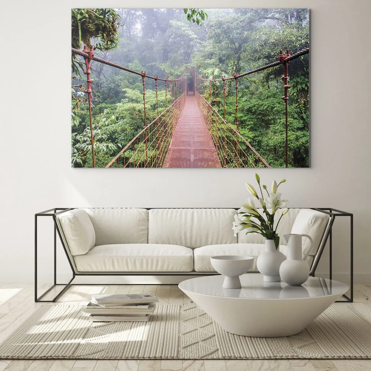 Quadro em vidro - Uma ponte suspensa vermelha sobre uma selva verde no nevoeiro - 70x50cm - Suspenso acima das copas - Decoração de parede moderna para a sala de estar e quarto ARTTOR