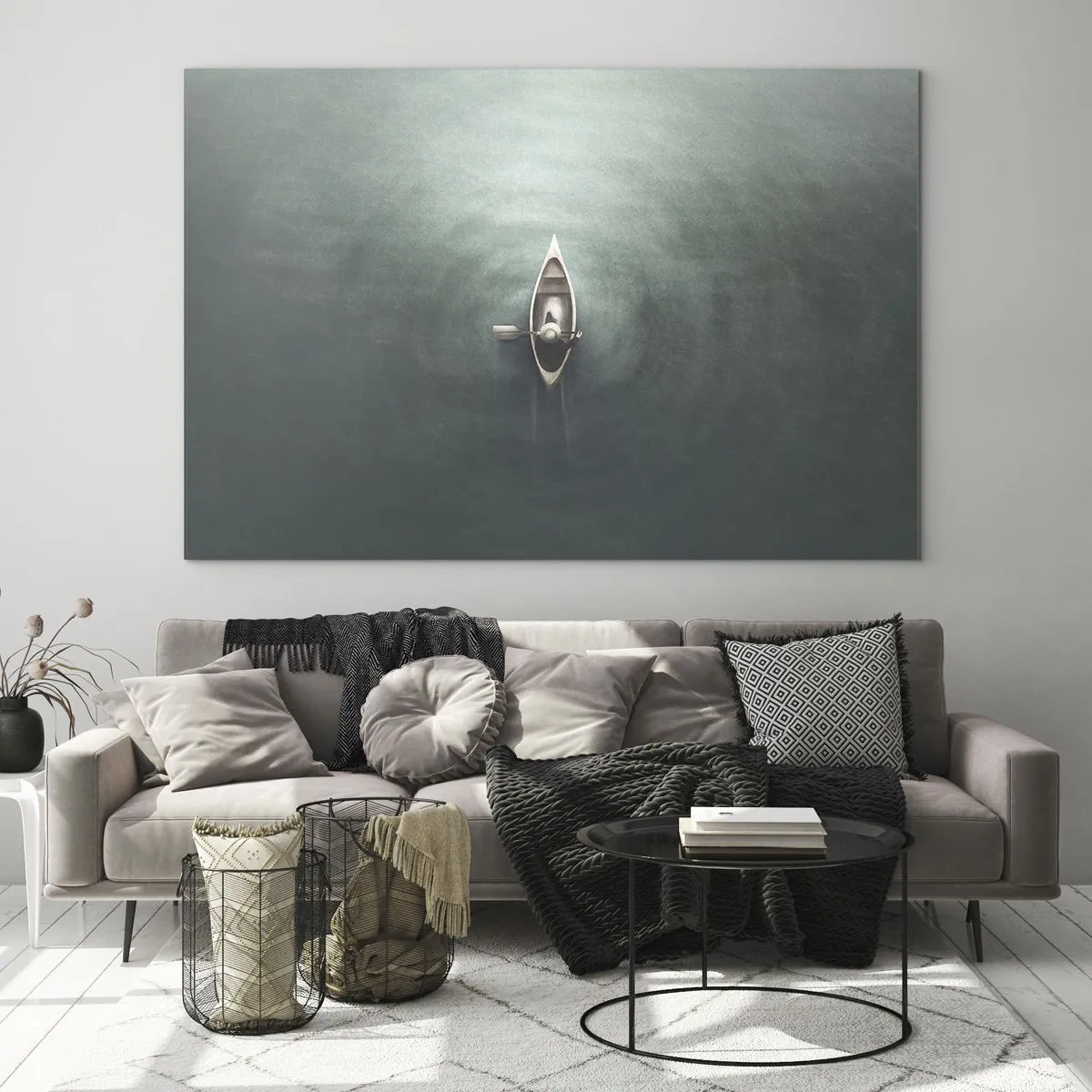 Quadro em vidro - Um barco solitário à deriva em um lago calmo e esverdeado - 70x50cm - Através do lago da lua - Decoração de parede moderna para a sala de estar e quarto ARTTOR