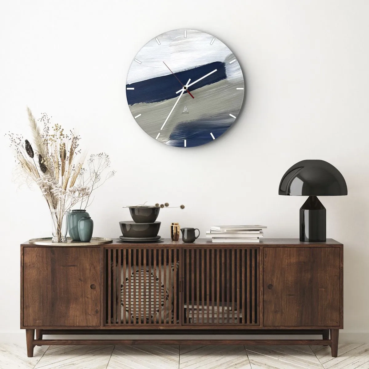 Relógio de parede - Relógio em vidro - Pinceladas abstratas em branco e azul marinho - 30x30cm - Encontro com a brancura - Decoração de parede moderna para a sala de estar, cozinha e quarto ARTTOR