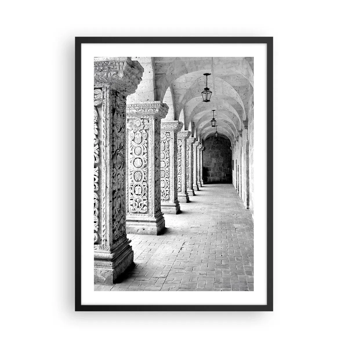 Pôster com moldura preta - Uma fotografia em preto e branco de um claustro histórico com colunas - 50x70cm - E para onde...? - Decoração de parede moderna para a sala de estar e quarto ARTTOR