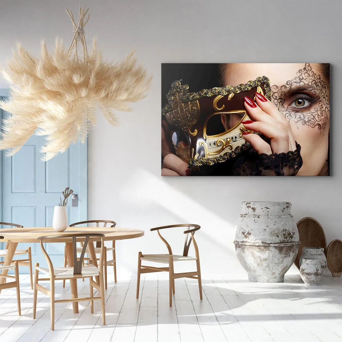 Quadro em tela - Uma mulher usando uma máscara veneziana decorada com ouro e renda. - 70x50cm - Meu mundo é barroco - Decoração de parede moderna para a sala de estar e quarto ARTTOR